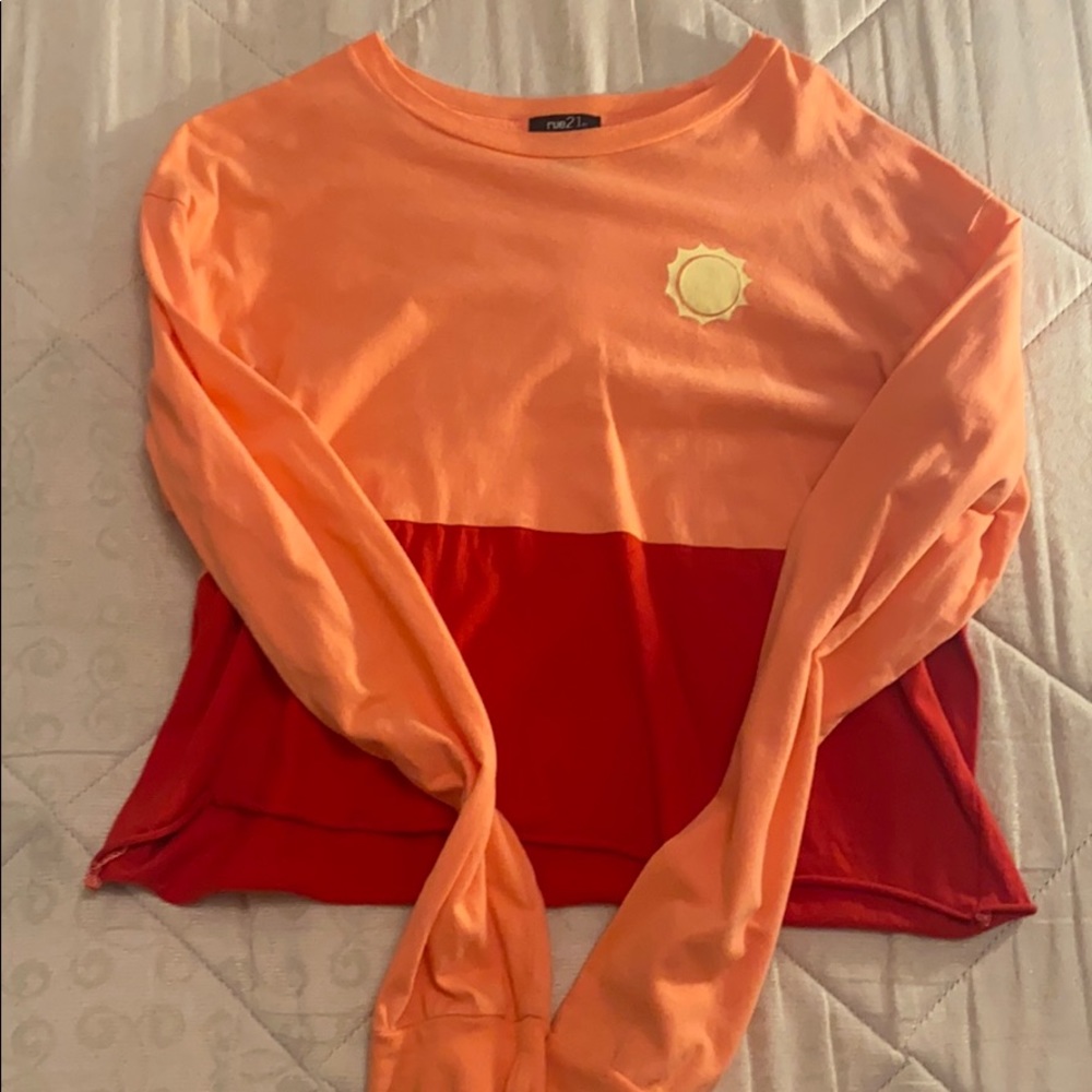 Cropped long sleeve